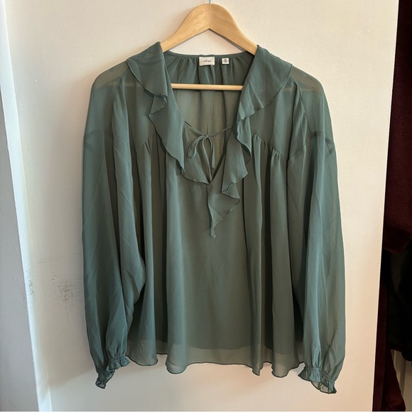 Wilfred Kissa Blouse - Size M - Picture 2 of 4